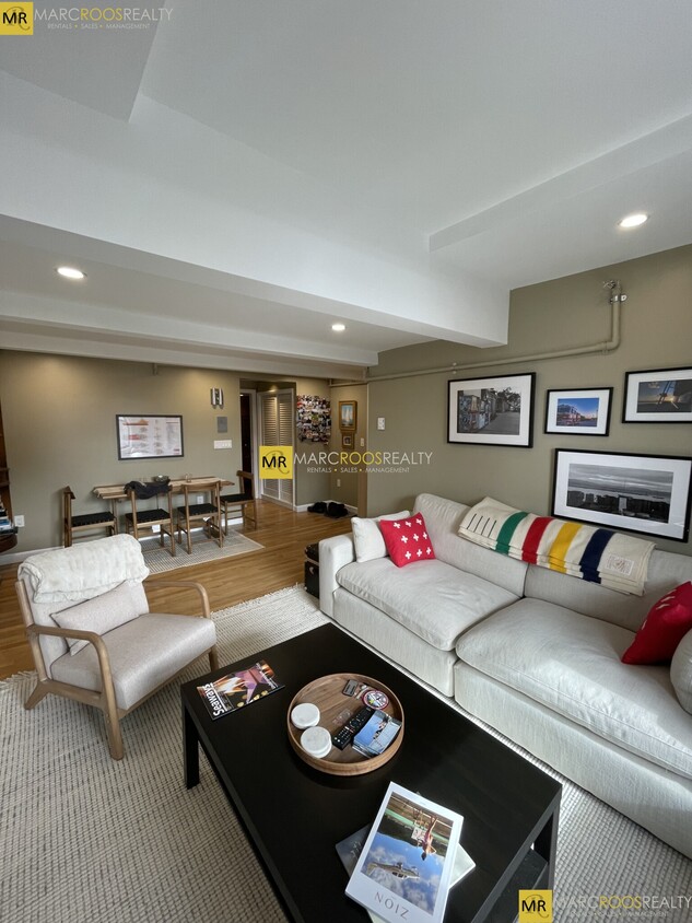 Foto principal - 117 Beacon St