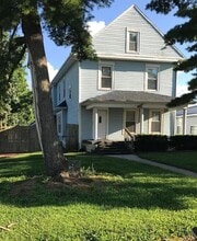 Building Photo - 9009 W Jackson St