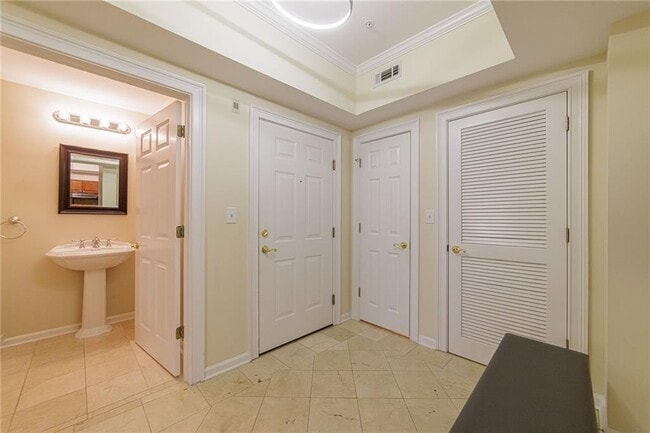 Foto del edificio - 3275 Lenox Rd NE