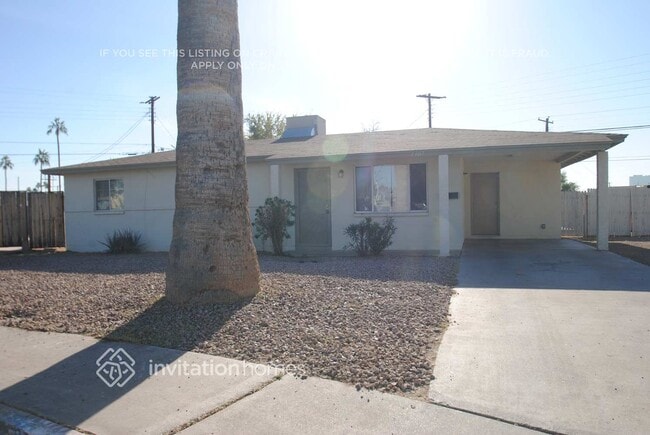 Building Photo - 1307 W Vine Ave
