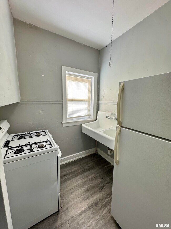 Foto del edificio - 2028 7th St