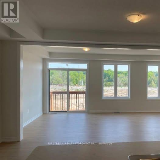 Photo du bâtiment - 47 Kenneth Rogers Cres