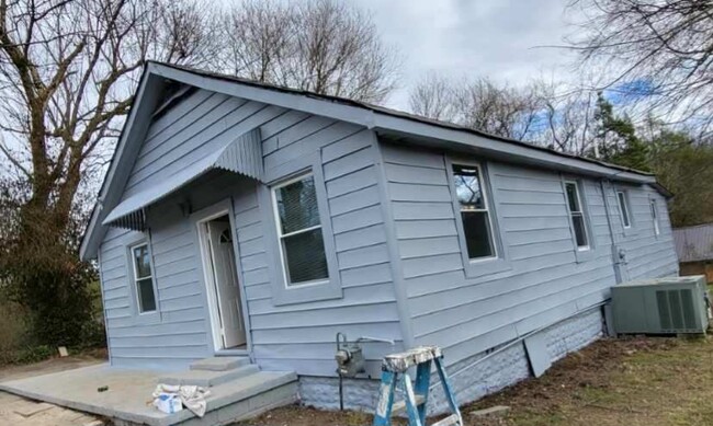 Building Photo - 4216 Mansion Ave