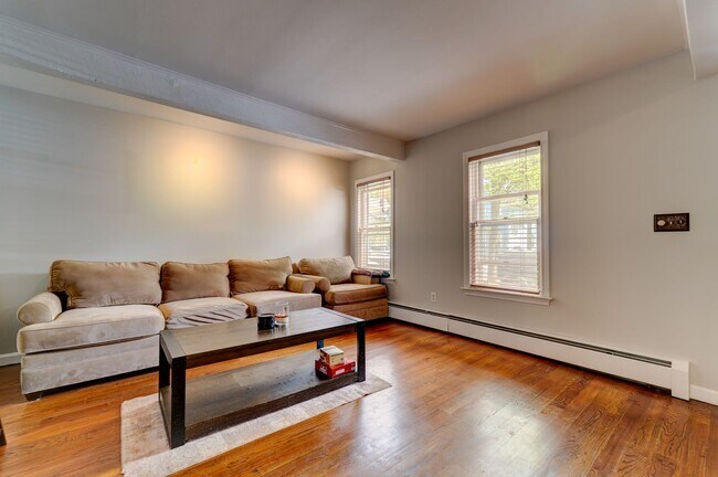 Foto del edificio - Charming East Rock Single Family