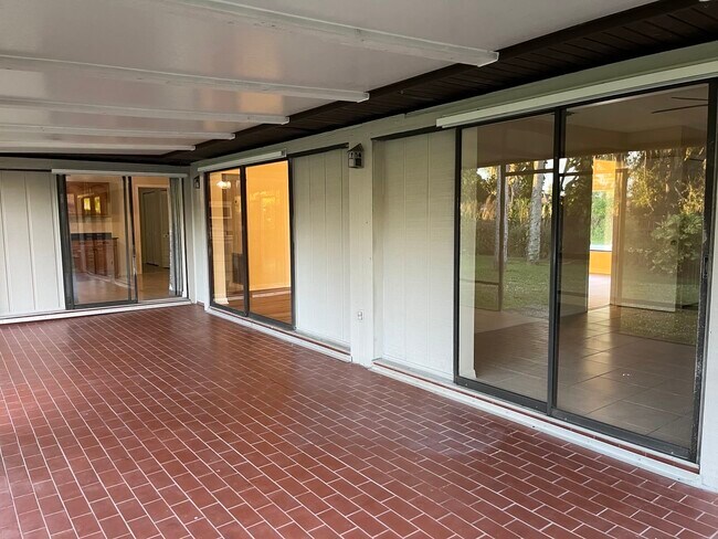 Foto del edificio - 1668 SW Herder Rd