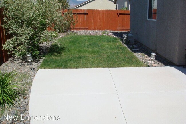 Foto del edificio - 4 br, 3 bath House - 1753 Burwood Circle