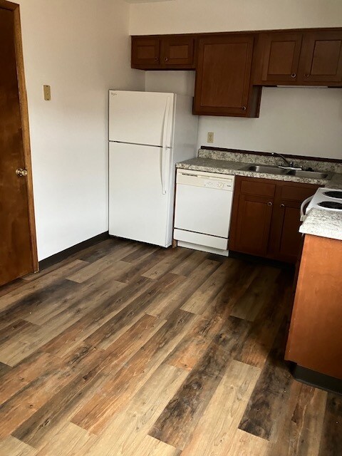 Foto del edificio - 5353 Shiloh Dr