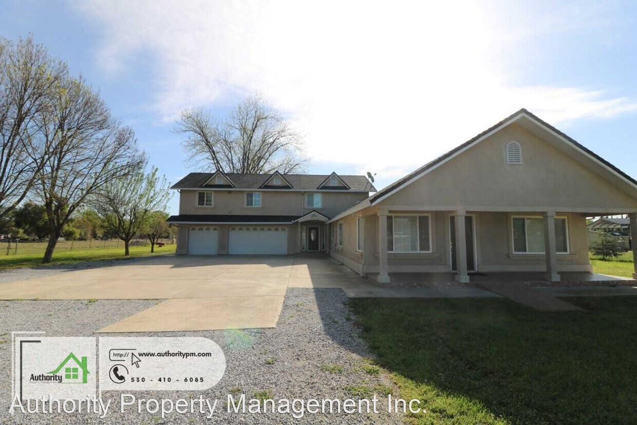 5 br, 3 bath House 7065 Churn Creek Rd. House Rental in Redding, CA