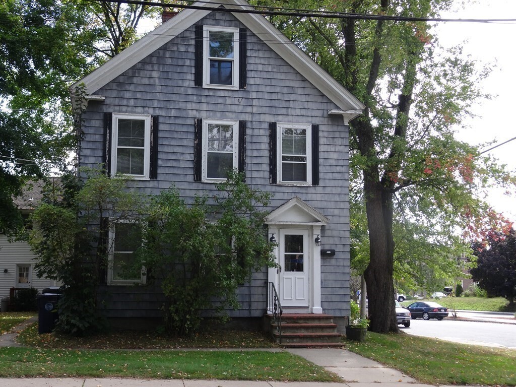 3 Greendale Ave Unit 2, Marlborough, MA 01752 Room for Rent in