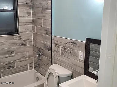 Foto del edificio - 170 Washington Ave