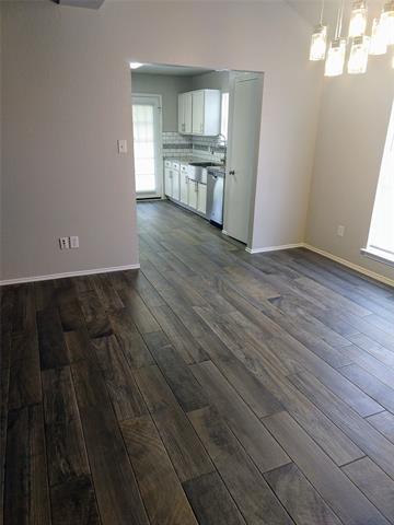 Foto del edificio - 6104 Brookfall Dr