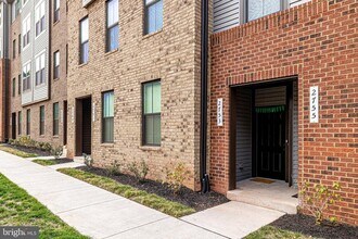 Building Photo - 2753 Velocity Rd