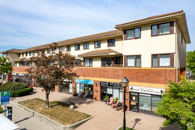 Building Photo - 2411-2427 Marine Dr