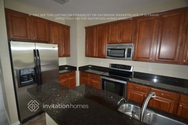 Foto del edificio - 253 E Bay Cedar Cir