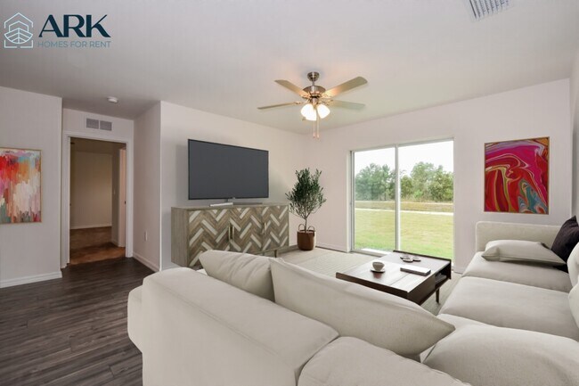 Building Photo - 865 Youngreen Dr