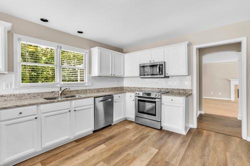 Foto del edificio - 2088 Glenellen Dr NW
