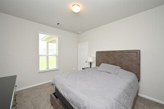 Building Photo - 4619 Ehrlich Ct