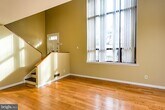 Foto principal - 250 W Montgomery Ave