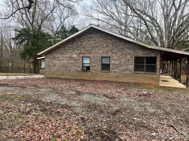 Foto del edificio - 10506 Lancaster Hwy