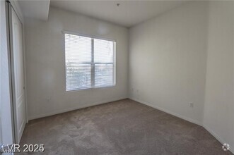 Building Photo - 68 E Serene Ave