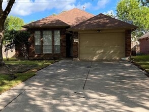 Building Photo - 5415 Pecos St