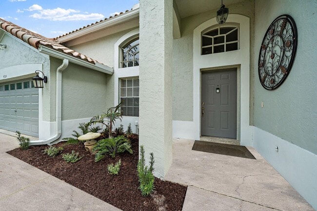 Building Photo - 4304 Hunting Trail