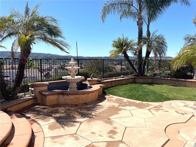 Foto del edificio - 27735 Homestead Rd