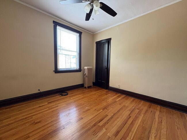 Building Photo - 4750 N Lotus Ave