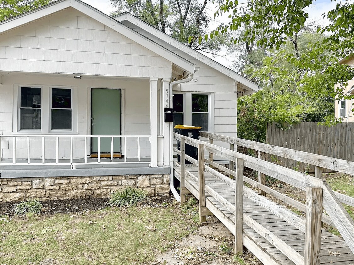 5144 Euclid Ave, Kansas City, MO 64130 House Rental in Kansas City