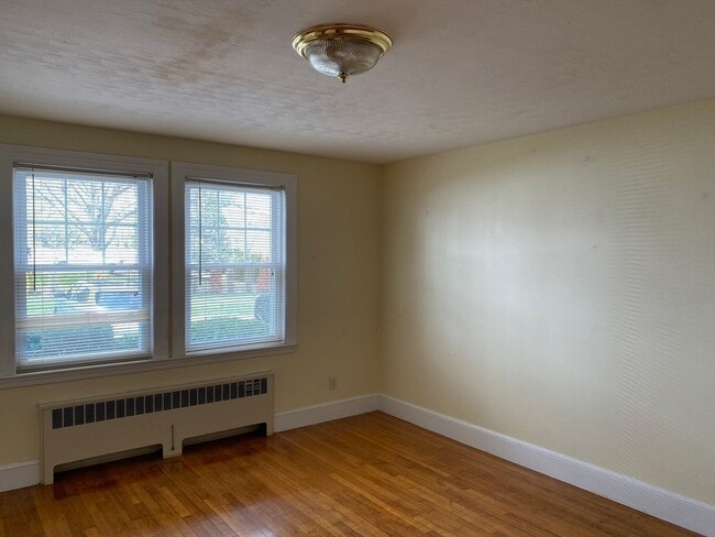 Building Photo - 460A Highland Ave