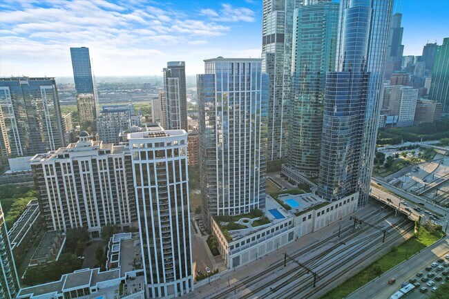 Foto del edificio - 1235 S Prairie Ave