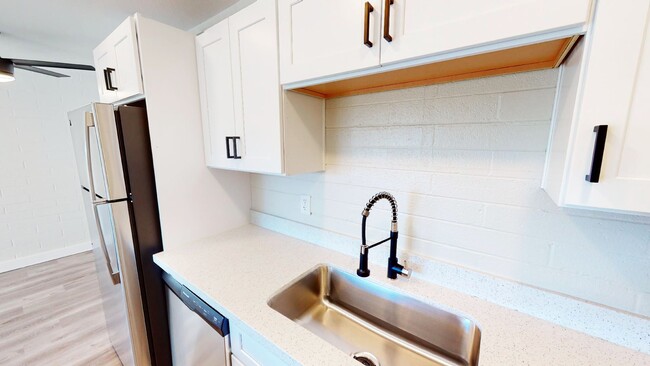 Photo - 1714 E Ocotillo Road Apartment