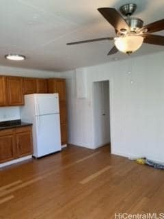 Building Photo - 574 Lauiki St