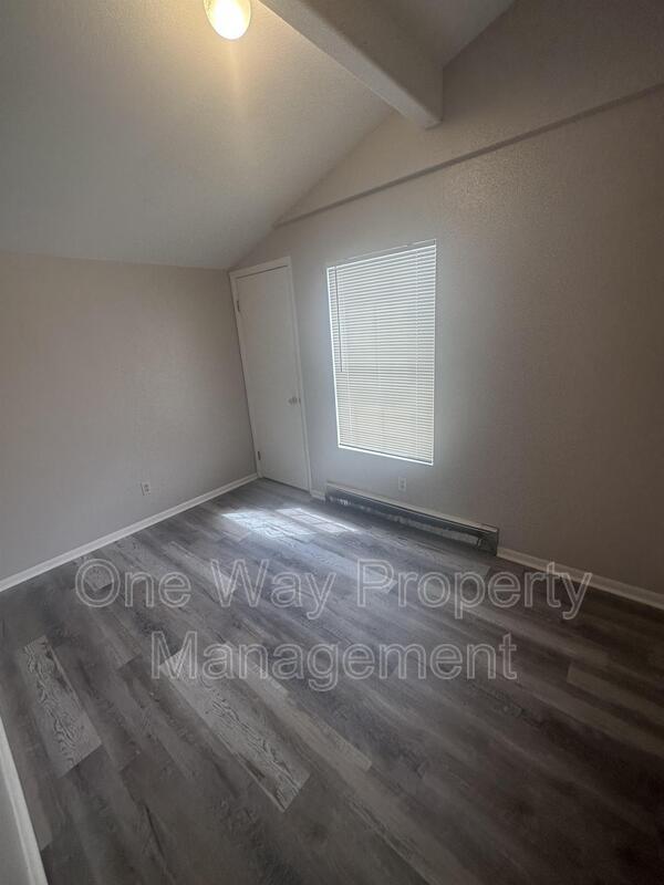 Foto del edificio - 320 S 3rd St