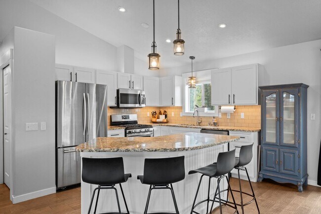 Foto del edificio - Gorgeous Liberty Lake 5 Bedroom Home!