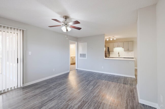 Building Photo - Triangle Park Apartments