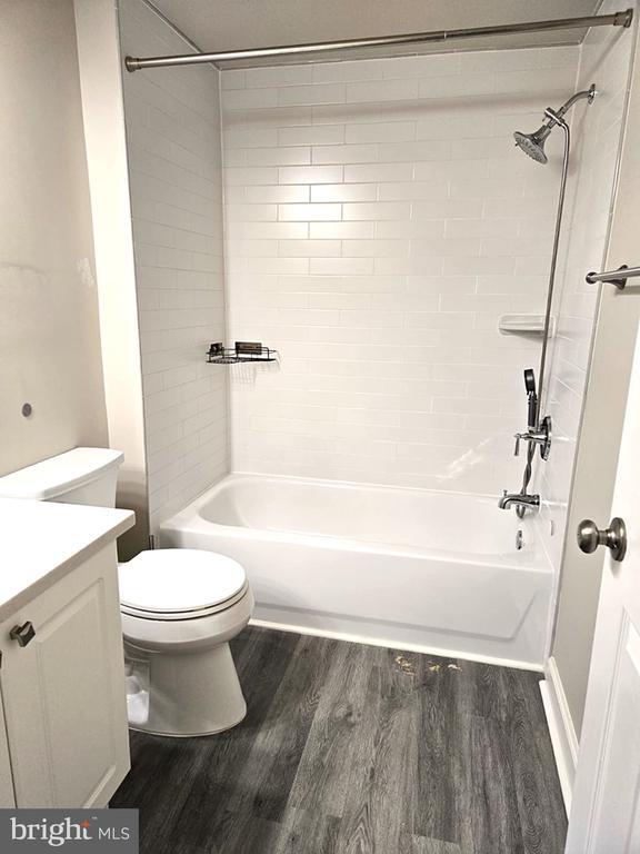 Foto del edificio - 1641 International Dr