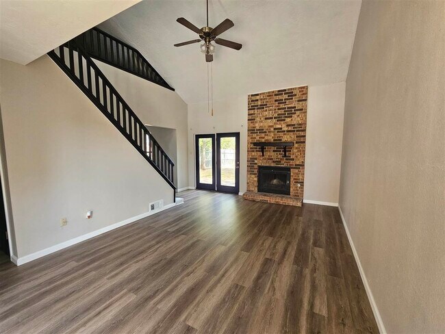 Foto del edificio - 7011 Stradford Ave
