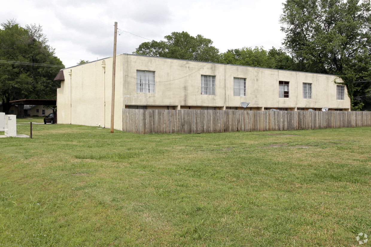 Foto del edificio - Cornerstone Apartments