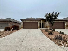 Building Photo - 206 Ragsdale Way