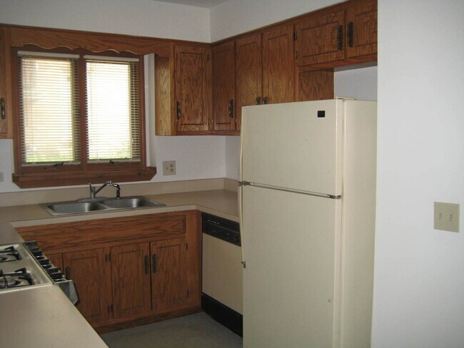 Building Photo - 4015 Kane Ave