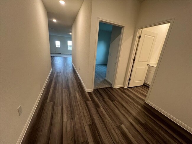 Building Photo - 124 Rother Pl