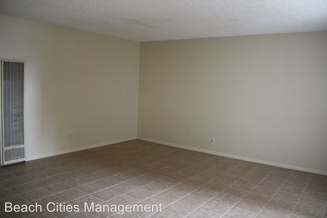 Building Photo - 6134 Orange Ave