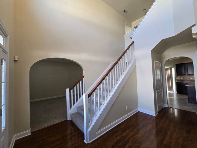 Foto del edificio - 3557 Castlefield Ln