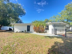 Building Photo - 701 Denton Rd