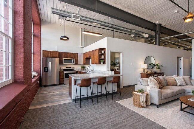 Foto del edificio - Pac10 Lofts