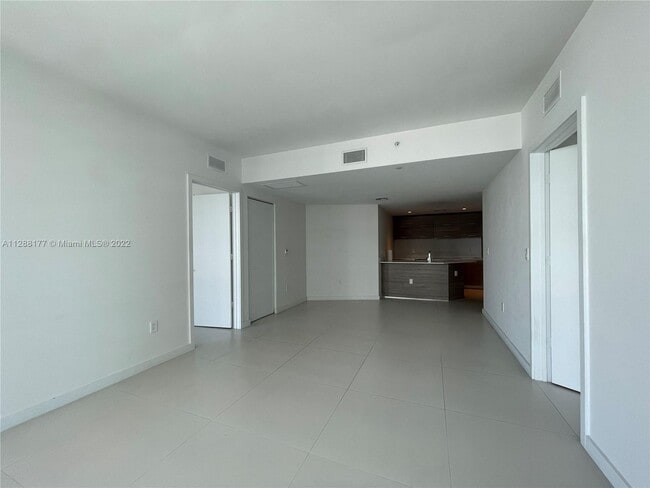 Building Photo - 1300 S Miami Ave