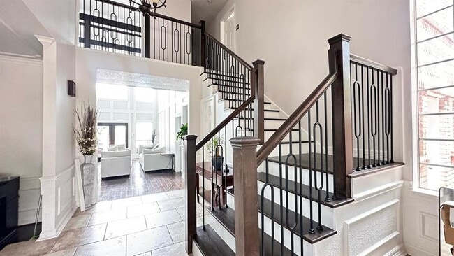 Building Photo - 1035 Flagmore Dr