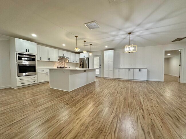 Foto del edificio - 5426 22nd St