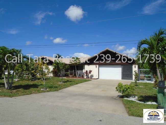 Building Photo - 3716 SE 13th Pl